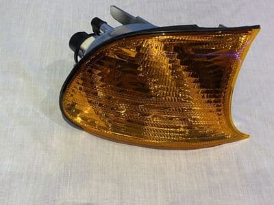 BMW E46 Coupe & Convertible Front Right Turn Indicator 63126904300 ORIGINAL