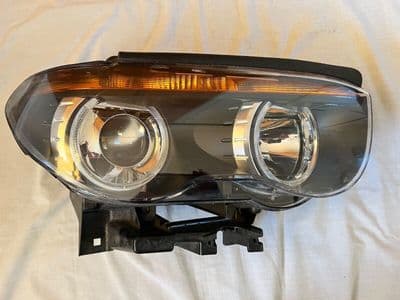 BMW E65 E66 E67 Xenon Headlight Right ORIGINAL BMW 63127164716