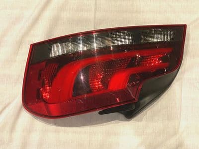 BMW E82 E88 Right Tail Light 63217327274 ORIGINAL