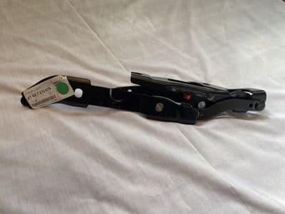 BMW E90 E92 Right Boot Trunk Lid Hinge 41627210676 ORIGINAL