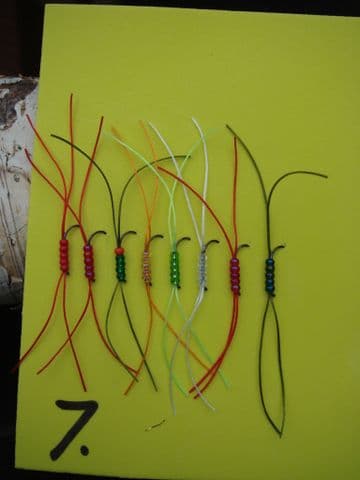 Mixed Barbless Apps Bloodworms - Set 7