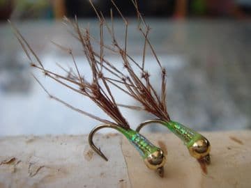 Pauline's  Favourite Gold Head Micro Pearly Daddy