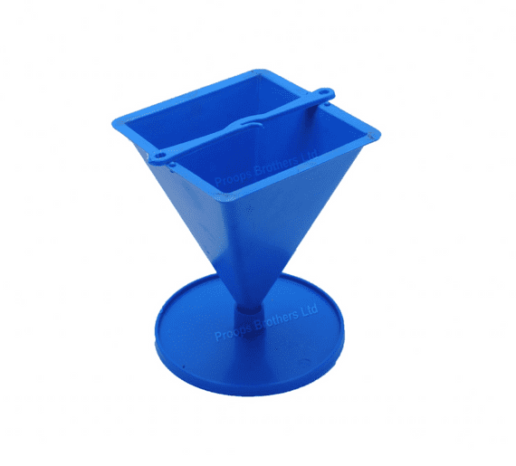 10 Pk Candle Mould Pyramid Shape with Stand, 4