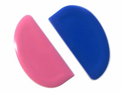 Plastic Scraper, Semi Curved, PINK or BLUE. Packs of 10. S7337