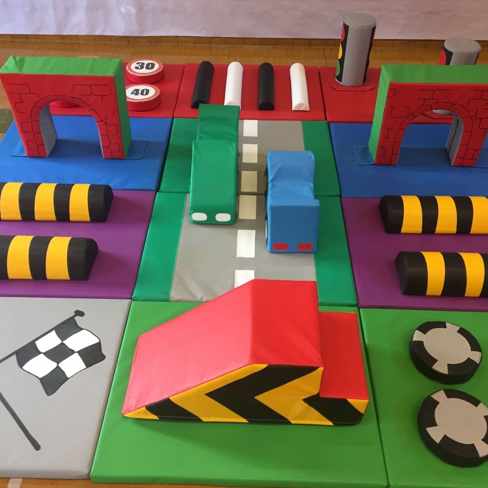 12 Mat TRAFFIC Soft Play Multi Activity Set Approx 12ft x 12ft