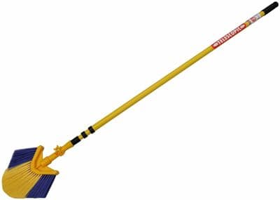 3M Telescopic Extendable Ceiling Duster & Cobweb Brush