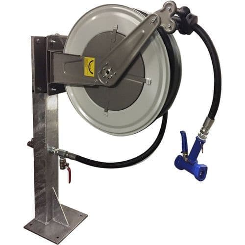 ME Series Wash Water Hose Reels: A Permanent Washdown Solution for Agricultural and Industrial Use