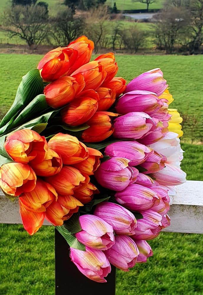 ARTIFICIAL TULIP STEM BUNDLE 9 stems 4 colour choices use drop down