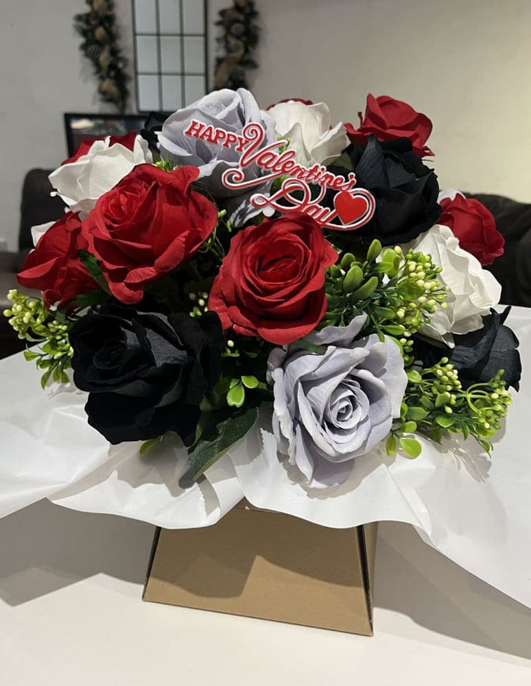 Grey Red Roses Bouquet Of Black And Red Roses