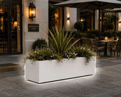 Hospitality Planters