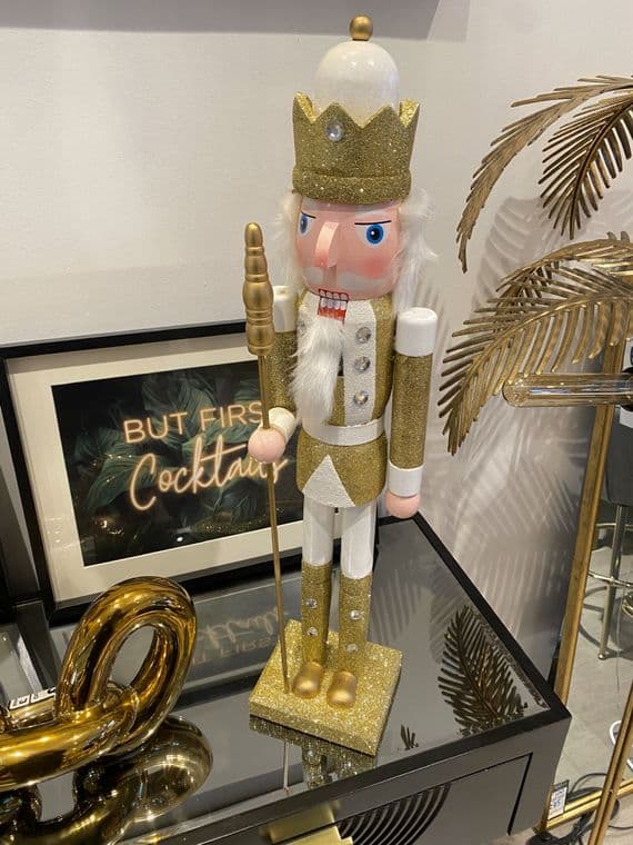 Christmas Nut Cracker Gold 24