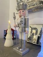 Christmas Nutcracker Silver 15