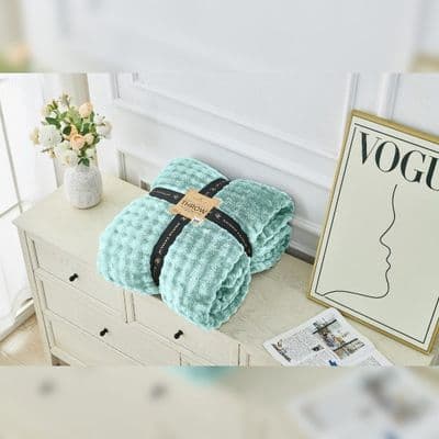 Mint Green Bubble Jacquard Throw Supersoft Sofa Blanket 200x240cm