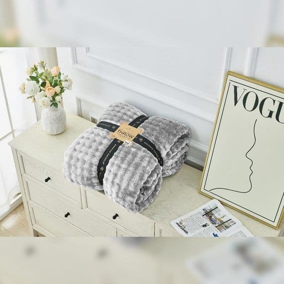 Silver Bubble Jacquard Throw Supersoft Sofa Bed Blanket 200x240cm