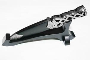 Celtic Knotwork Sgian Dubh Dagger and Stand