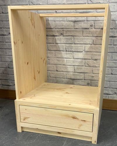 Traditional Style Pine 600mm Wide Cooker Base Housing Unit With A Drawer Below