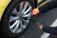 Connect 35370 Thermal Mechanics Gloves - Medium Pack 1 Pair