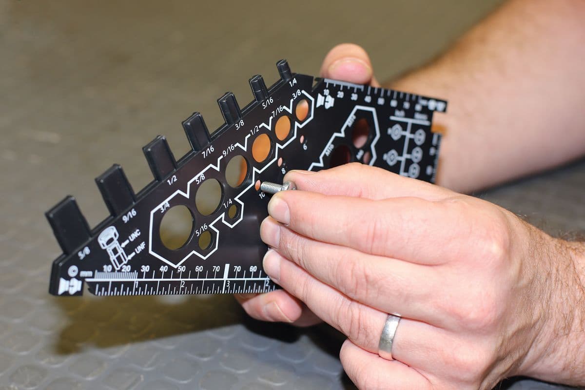 Laser 8251 Nut Bolt & Screw Measuring Gauge