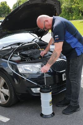 Laser Tools 9019 Manual Fluid Extractor 6L & Additional Tubes For Oil, ATF, Coolant, Brake Fluid