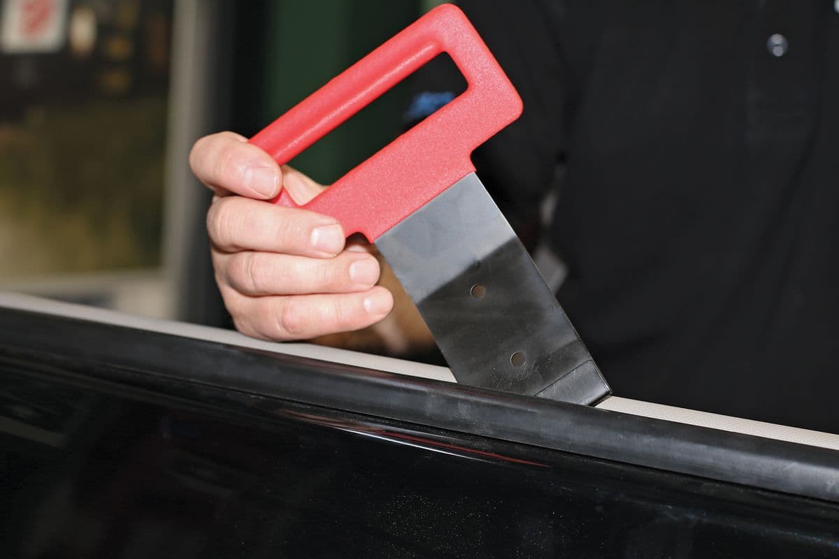 Power-Tec 92626 Window Trim Moulding Puller