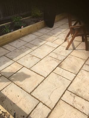 3.6m x 3.6m Yorkstone Natural Buff