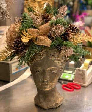 Head Christmas Arrangement