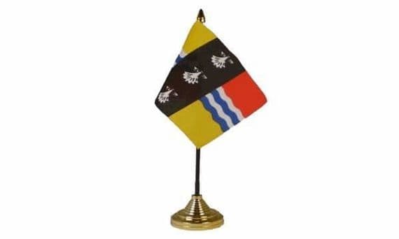 Bedfordshire Table Flag | flagly.co.uk | We Sell Flags
