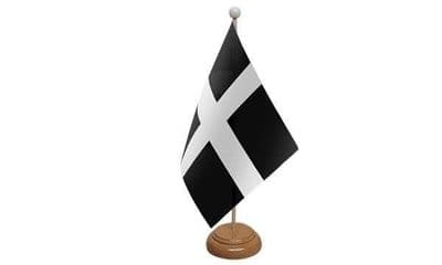Cornwall Wooden Table Flag