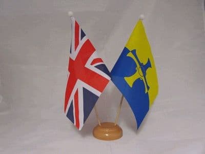 Durham Friendship Wooden Table Flag
