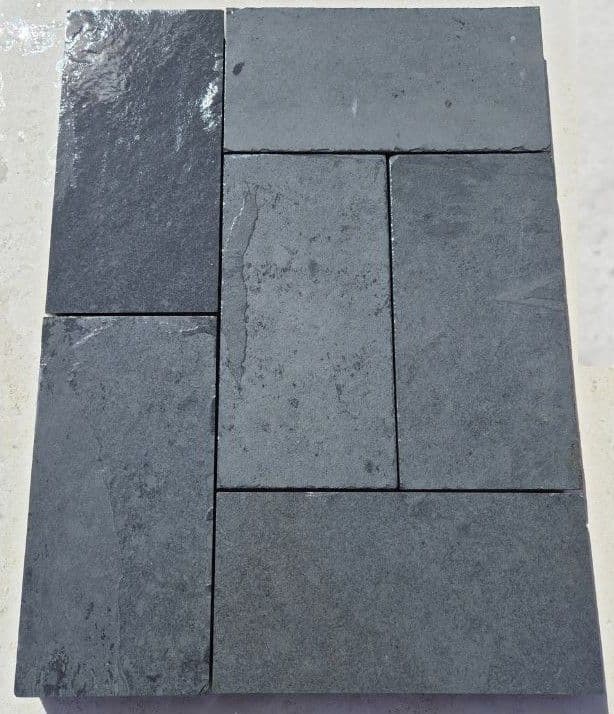 Brazilian Black Slate Setts 300x150x40mm Calibrated