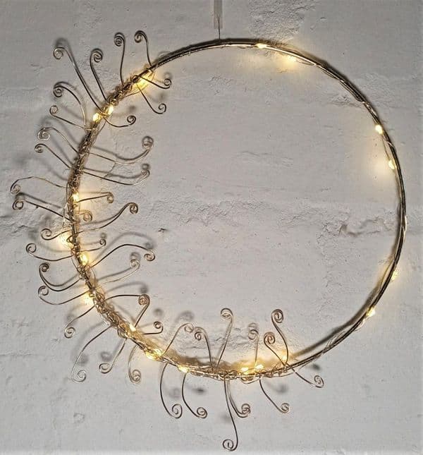 Curly wire wreath  kit