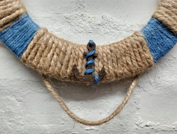 Nautical bathroom decoration