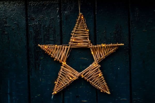 Willow star & ball kit (plus extra willow + fairy lights)