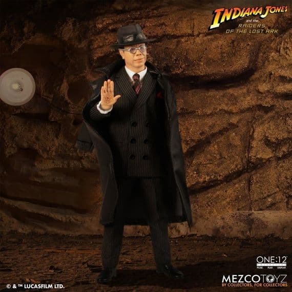 Mezco One:12 Collective Indiana Jones and The Raiders of the Lost Ark Major Toht & Ark of Covenant