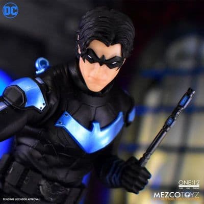 Mezco Toyz One:12 Collective DC Comics Batman Nightwing Figure - INSTOCK