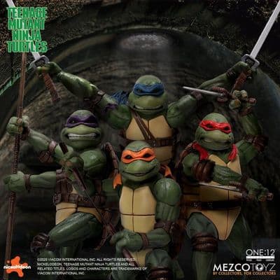 Mezco Toyz One:12 Collective Teenage Mutant Ninja Turtles 1990 Movie Figure Set of 4 - Pre-Order