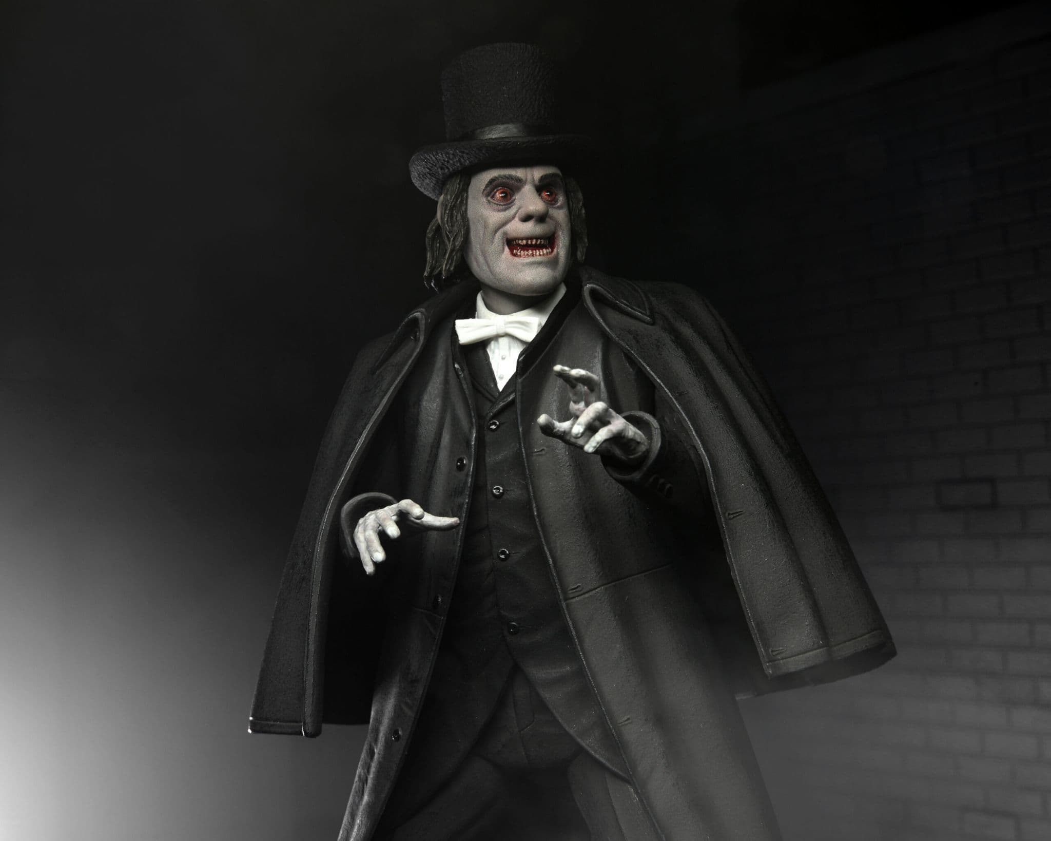 neca-london-after-midnight-