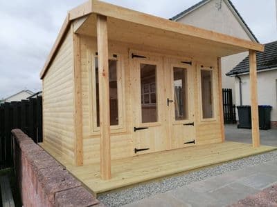 Premium Summer House With Balcony, Overhang & Pillars