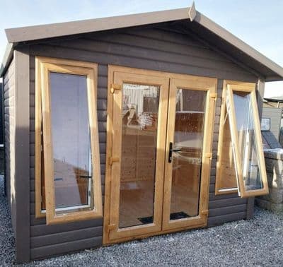 Wooden Summerhouses – Made to Measure Garden Buildings