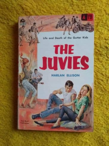 ACE BOOKS: THE JUVIES BY HARLAN ELLISON (D-513) (PAPERBACK)