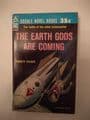 ACE DOUBLES THE GAMES OF NEITH/THE EARTH GODS ARE COMING  (D-453) (Paperback)