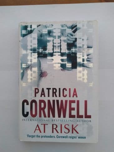 AT RISK by Patricia Cornwell (Hardcover)