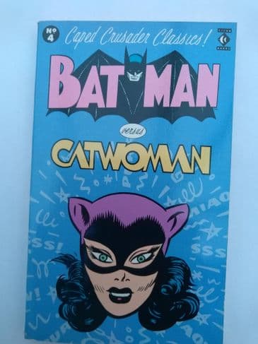 BATMAN VERSUS CATWOMAN CREATED by Bob Kane (No.4) (Paperback)