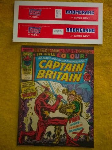 CAPTAIN BRITAIN NO 2 20TH OCT 1976 (INC FREE GIFT)