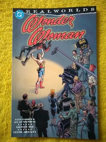 DC COMICS REALWORLDS WONDER WOMAN (Paperback)