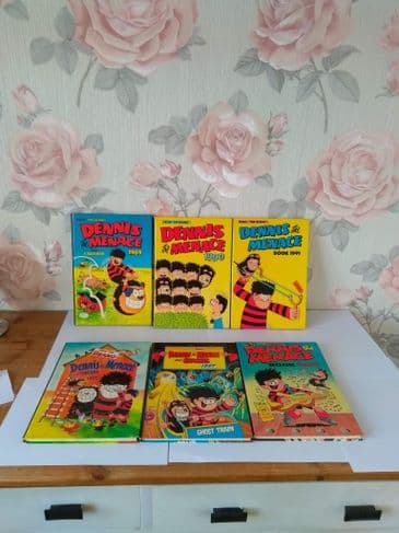 Dennis the Menace 1989,90,91,94,96,97 Bundle 1 (Hardback)