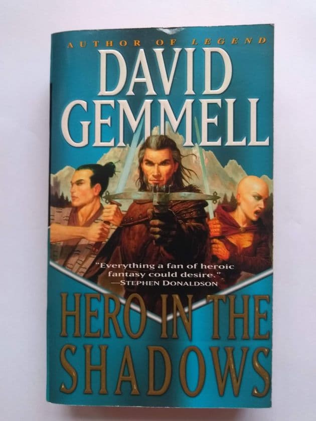 HERO IN THE SHADOWS BY DAVID GEMMELL   (PAPERBACK)