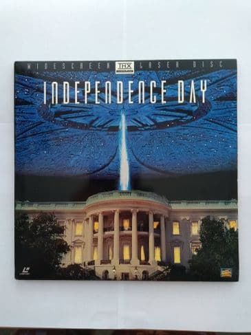 INDEPENDENCE DAY. (LASER DISC)