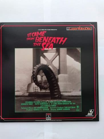 IT CAME FROM BENEATH THE SEA (LASER DISC)