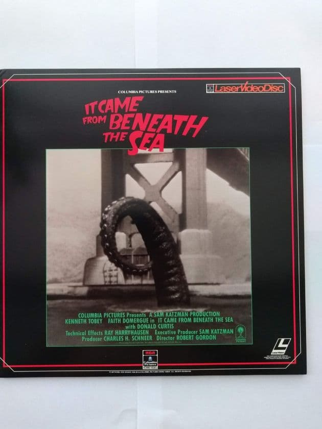 IT CAME FROM BENEATH THE SEA (LASER DISC)